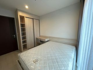 Condo en alquiler de 2 habitaciones en Huai Khwang, Bangkok