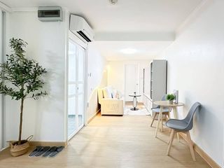 For rent 2 bedrooms condo in Sathon, Bangkok