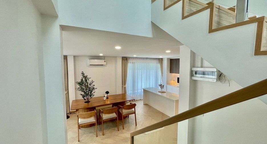 For sale 3 bedrooms house in Prawet, Bangkok