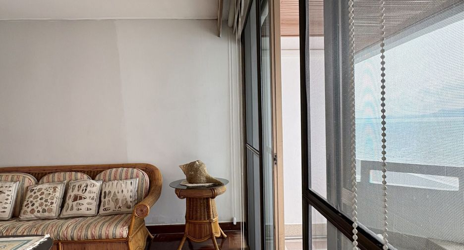 Condo en venta de 3 habitaciones en Sattahip, Chonburi