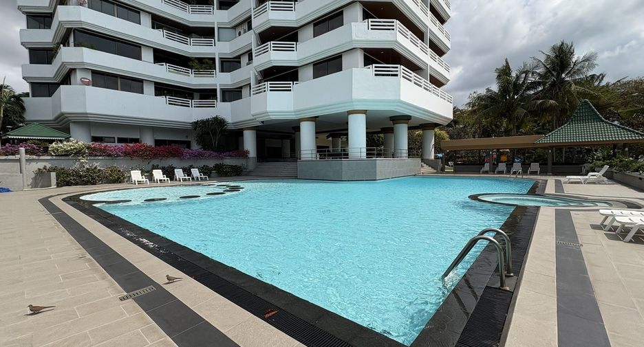 Condo en venta de 3 habitaciones en Sattahip, Chonburi