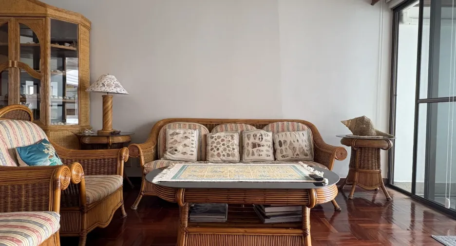 Condo en venta de 3 habitaciones en Sattahip, Chonburi