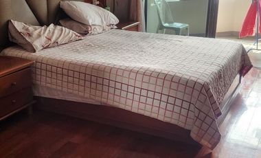 For sale 4 bedrooms condo in Sathon, Bangkok