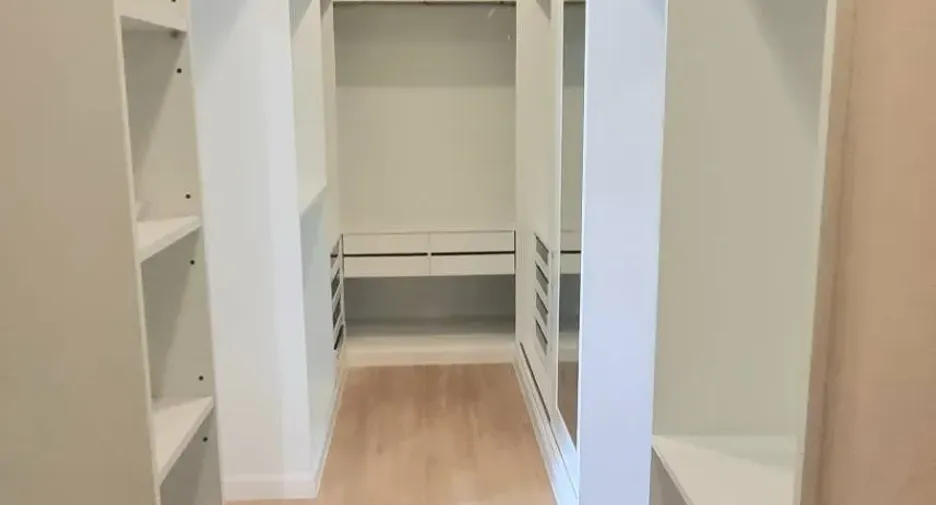 Продажа и аренда 6 спальни дом в Лат Крабанг, Бангкок
