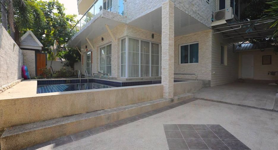 For sale 6 bedrooms villa in Bang Lamung, Chonburi