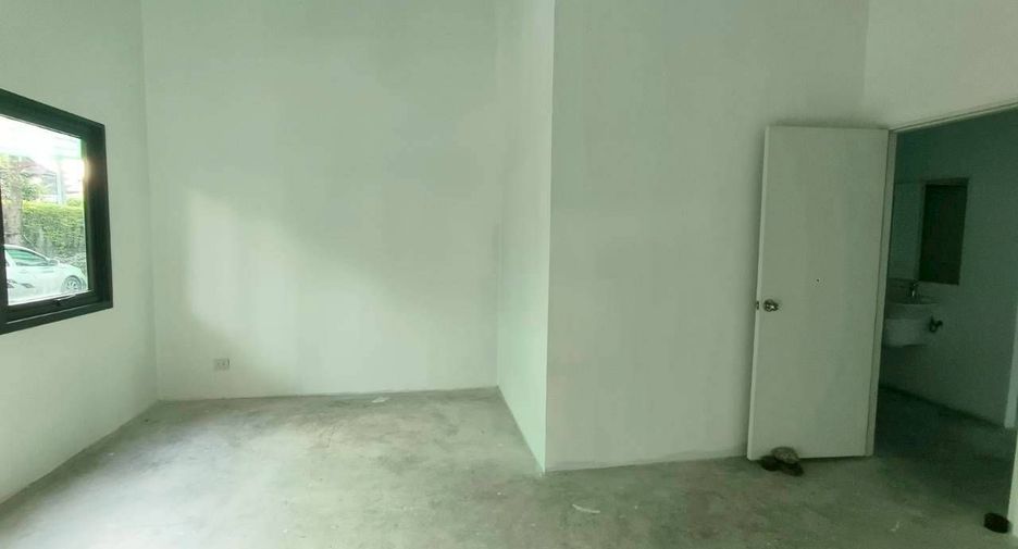 For rent 1 bed retail Space in Bang Sue, Bangkok