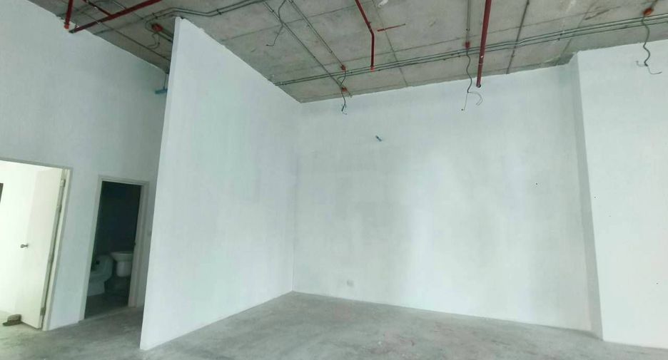 For rent 1 bed retail Space in Bang Sue, Bangkok