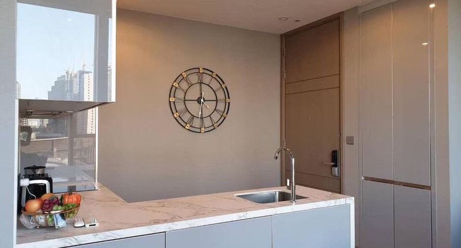 For rent 1 bed condo in Watthana, Bangkok