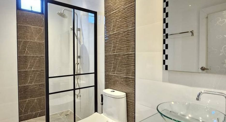 À vendre 3 chambres maison à Bang Lamung, Chonburi