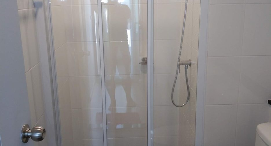 For sale 1 bed condo in Mueang Samut Prakan, Samut Prakan