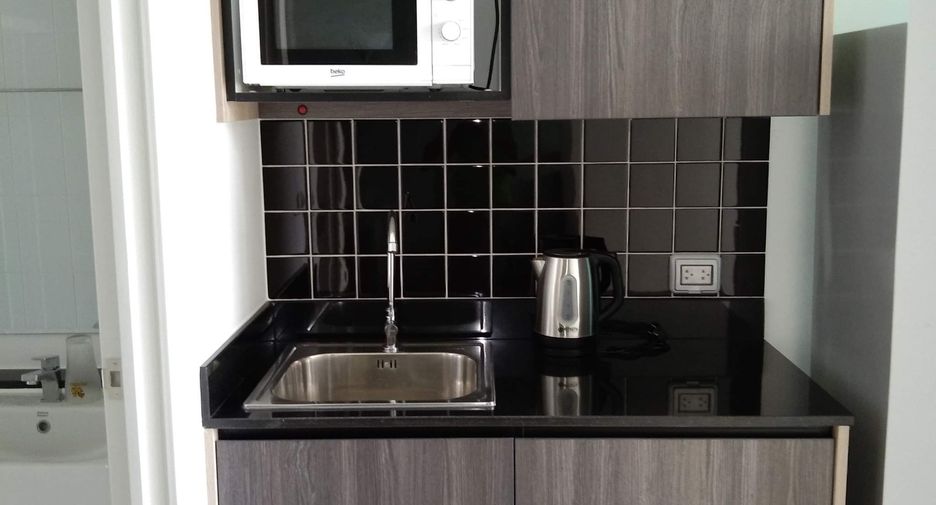 For sale 1 bed condo in Mueang Samut Prakan, Samut Prakan