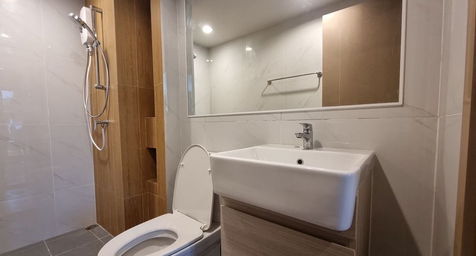 For sale 1 bed condo in Watthana, Bangkok