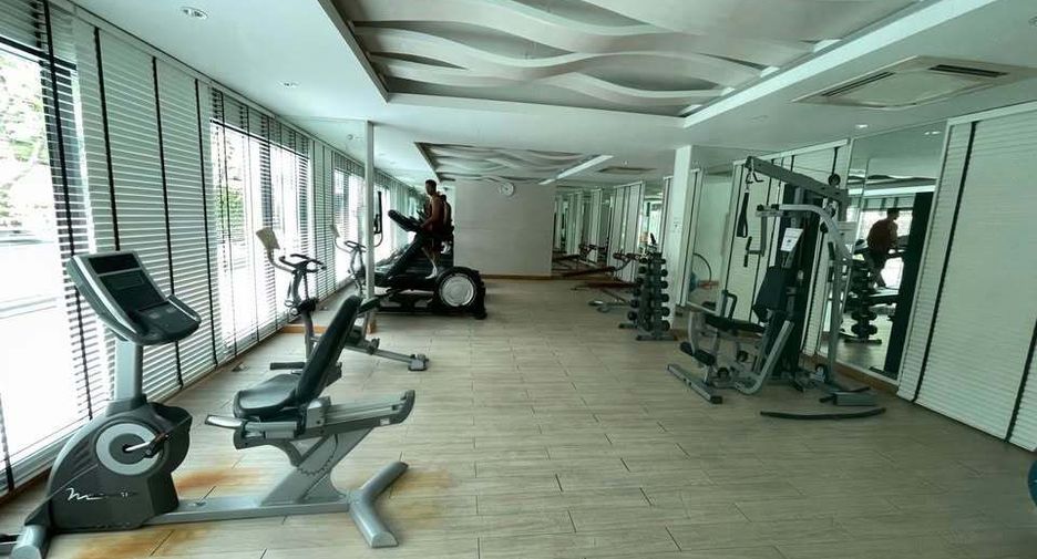 For sale 1 bed condo in Suan Luang, Bangkok