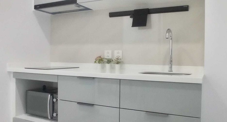For rent 1 bed condo in Bang Rak, Bangkok