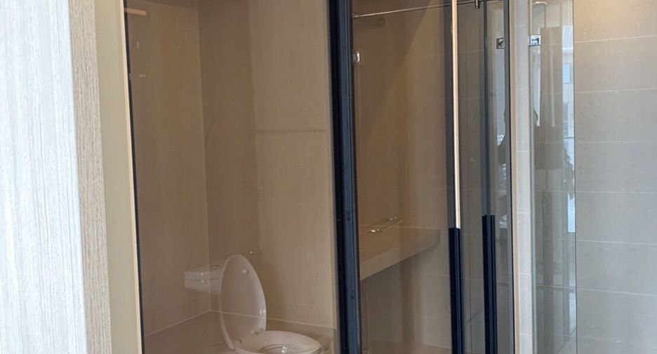Wohnung zur Miete mit 1 Zimmer in Pathum Wan, Bangkok