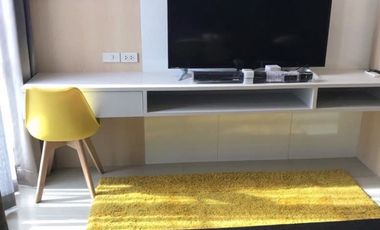 Wohnung zur Miete mit 1 Zimmer in Pathum Wan, Bangkok