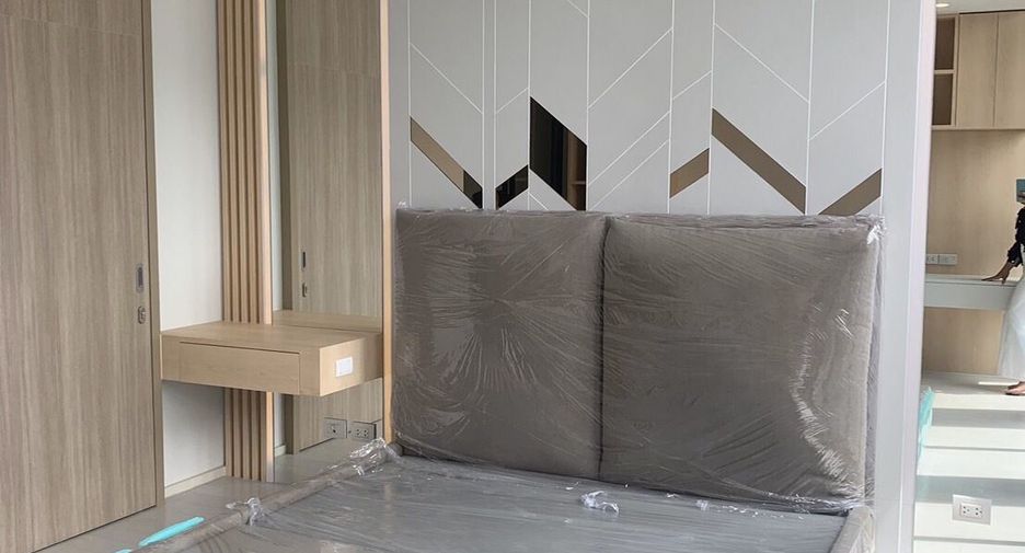 Wohnung zur Miete mit 1 Zimmer in Pathum Wan, Bangkok