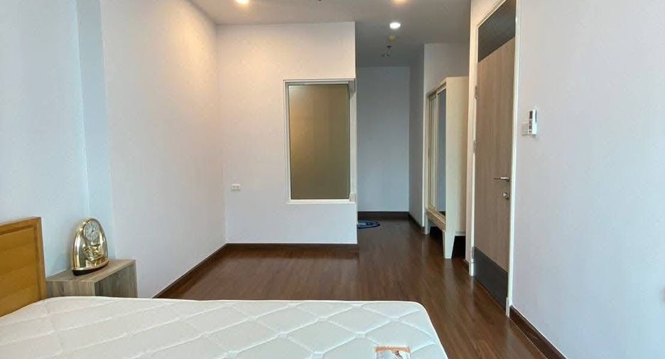 Apartment zur Miete mit 1 Zimmer in Watthana, Bangkok