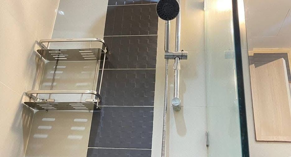 Apartment zur Miete mit 1 Zimmer in Watthana, Bangkok