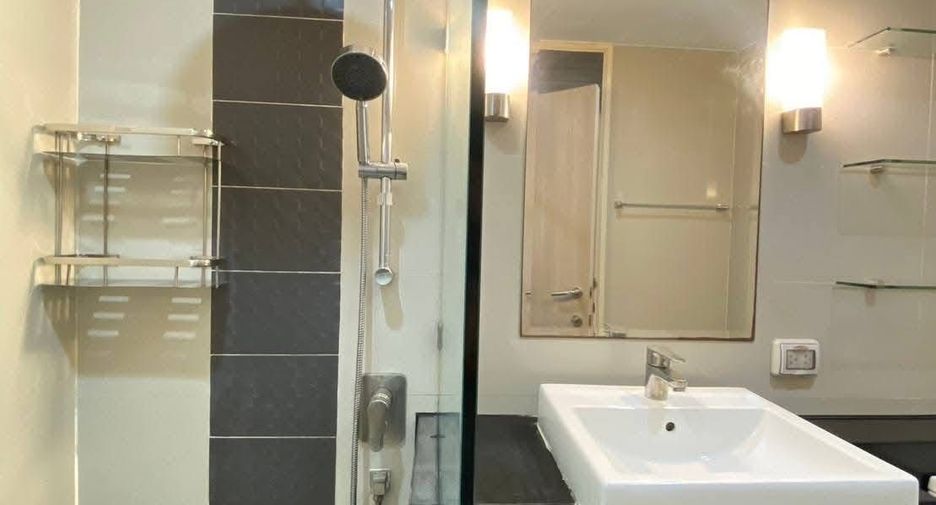 Apartment zur Miete mit 1 Zimmer in Watthana, Bangkok