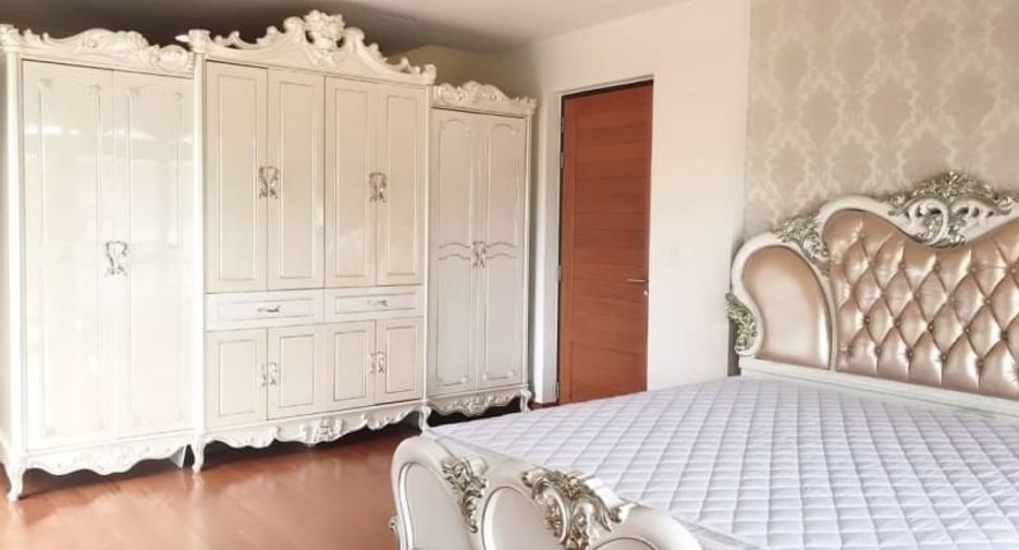 For sale and for rent 4 bedrooms villa in Bang Lamung, Chonburi