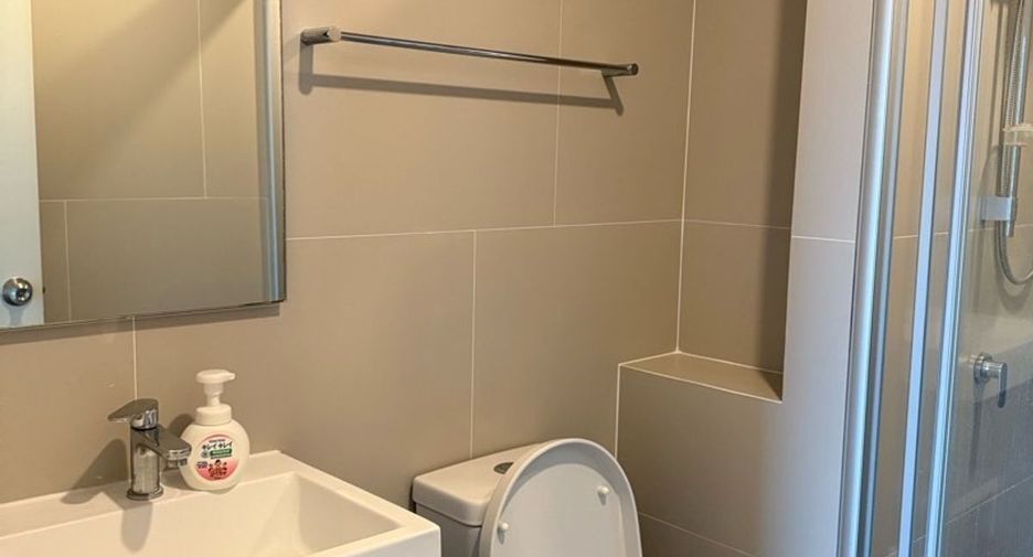 For sale 1 bed condo in Phaya Thai, Bangkok