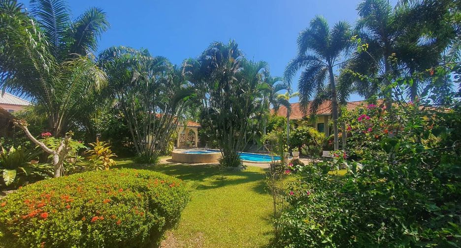 For sale and for rent 4 bedrooms house in Bang Lamung, Chonburi