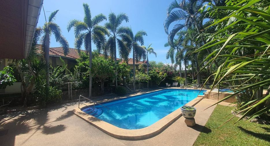 For sale and for rent 4 bedrooms house in Bang Lamung, Chonburi