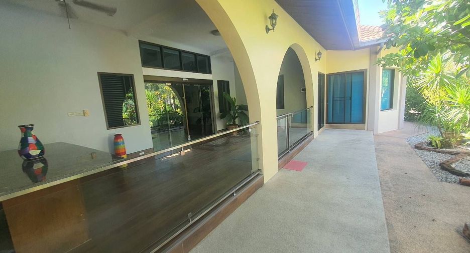 For sale and for rent 4 bedrooms house in Bang Lamung, Chonburi