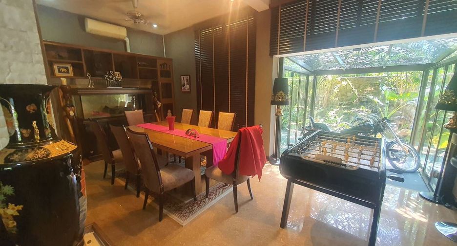 For sale and for rent 4 bedrooms house in Bang Lamung, Chonburi