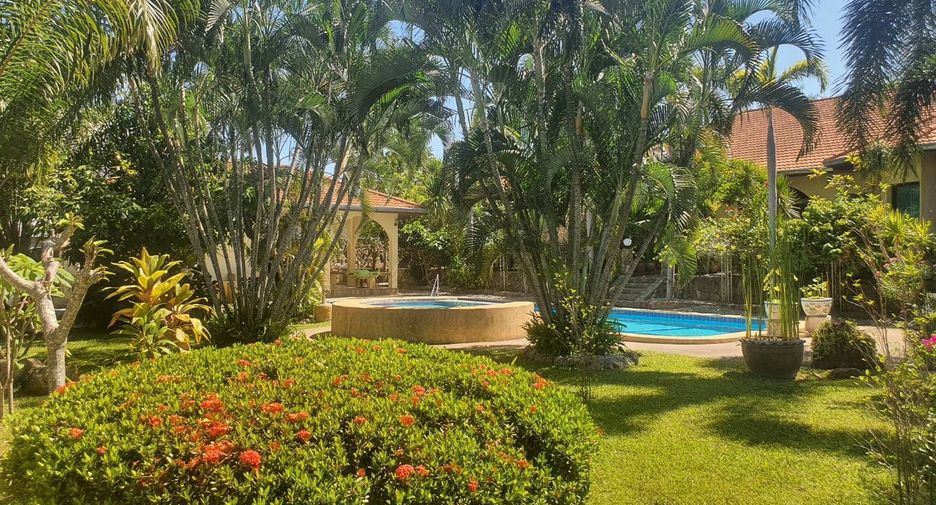 For sale and for rent 4 bedrooms house in Bang Lamung, Chonburi