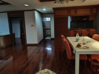出租 2 卧室 公寓式住宅 在 Watthana, 曼谷