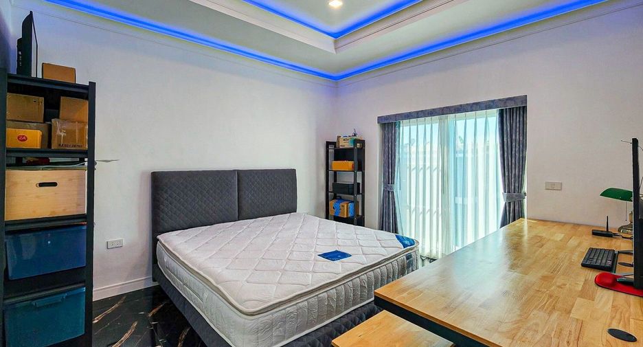 Haus zum Kauf mit 4 Zimmer in Bang Lamung, Chonburi