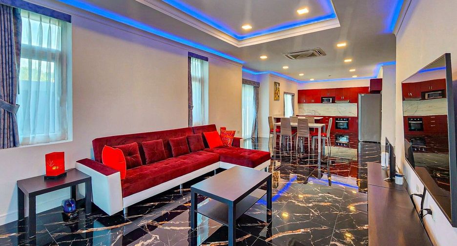 Haus zum Kauf mit 4 Zimmer in Bang Lamung, Chonburi