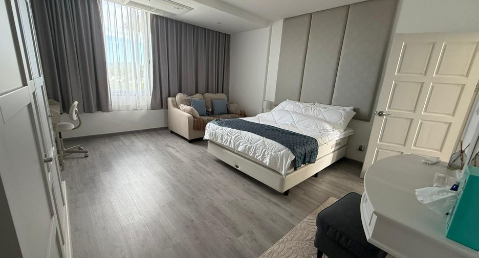 For sale 3 bedrooms condo in Thalang, Phuket