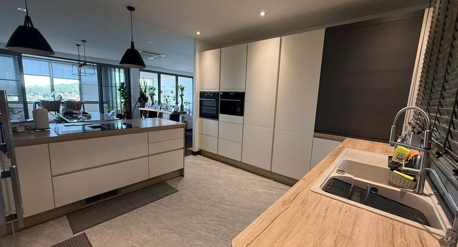 For sale 3 bedrooms condo in Thalang, Phuket