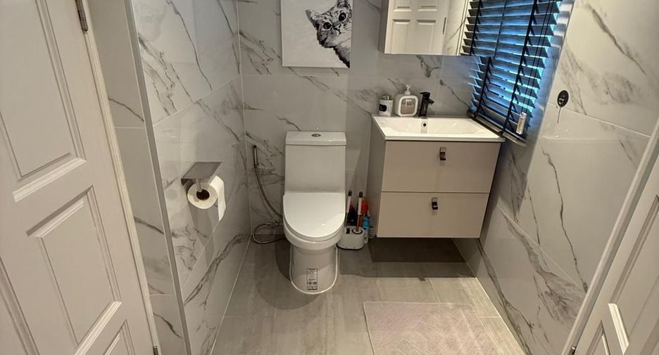 For sale 3 bedrooms condo in Thalang, Phuket