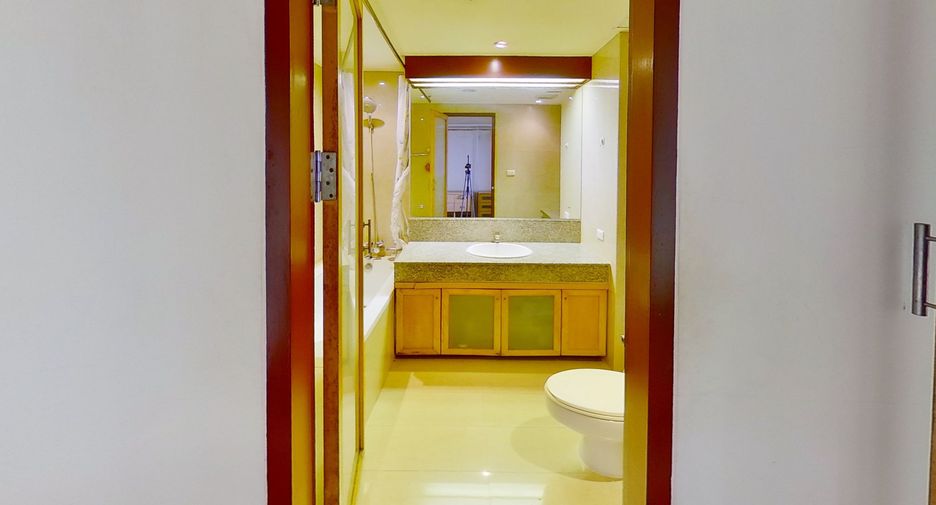 For rent 2 bedrooms condo in Bang Kho Laem, Bangkok
