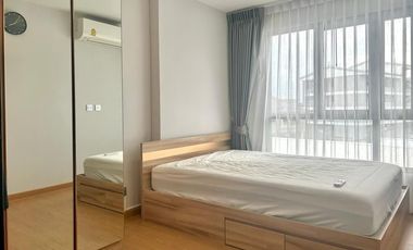 Wohnung zur Miete mit Studio in Huai Khwang, Bangkok