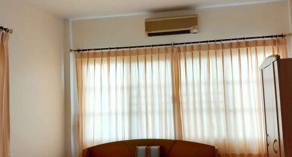 For rent 3 bedrooms house in Bang Lamung, Chonburi