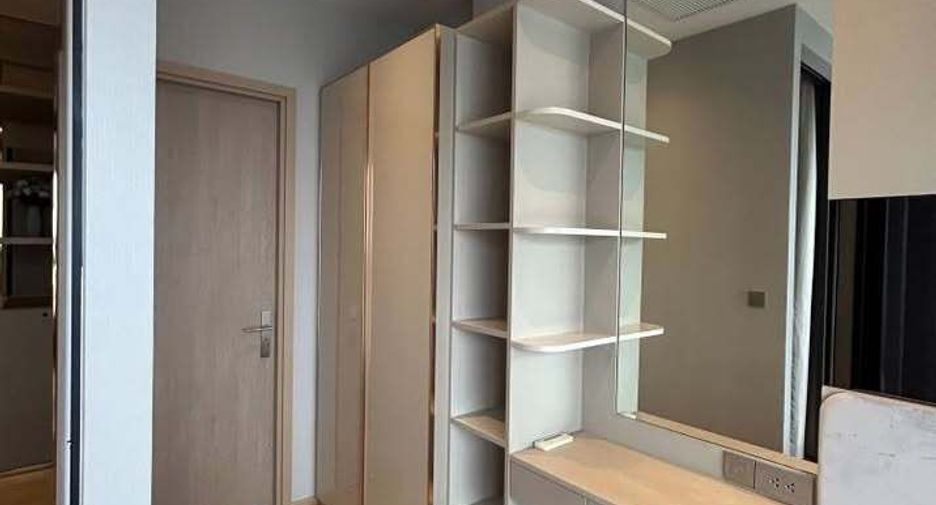 Wohnung zur Miete mit 1 Zimmer in Huai Khwang, Bangkok