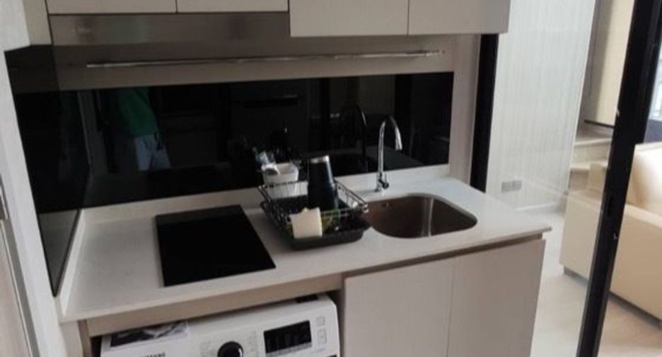 For rent 1 bed condo in Sathon, Bangkok