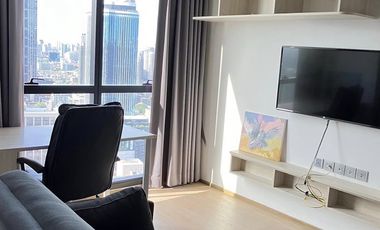 Condo en alquiler de 1 habitaciones en Bang Rak, Bangkok
