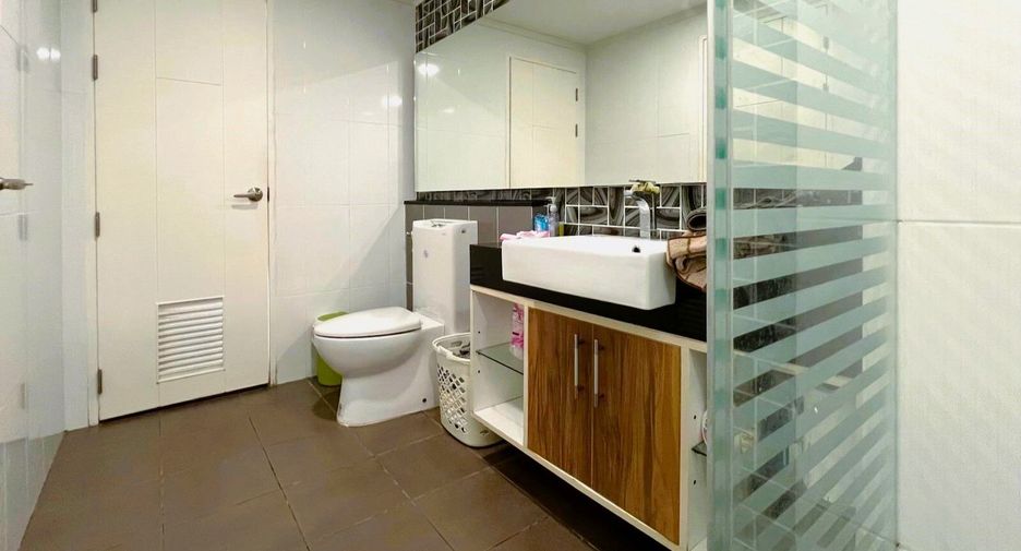 For sale and for rent 1 bed condo in Bang Lamung, Chonburi
