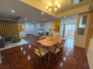 For rent 3 bedrooms condo in Huai Khwang, Bangkok