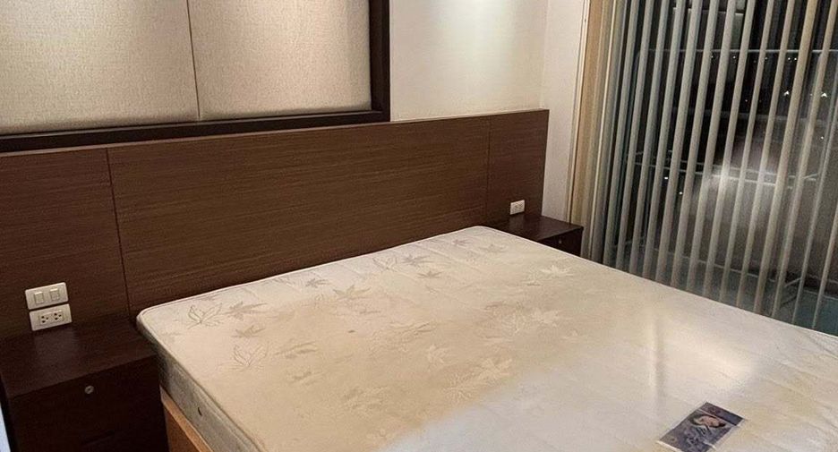 出租 1 卧室 公寓 在 Huai Khwang, 曼谷