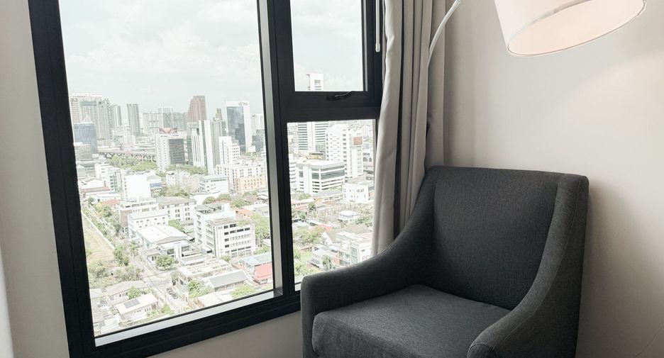 For rent 1 bed condo in Phaya Thai, Bangkok