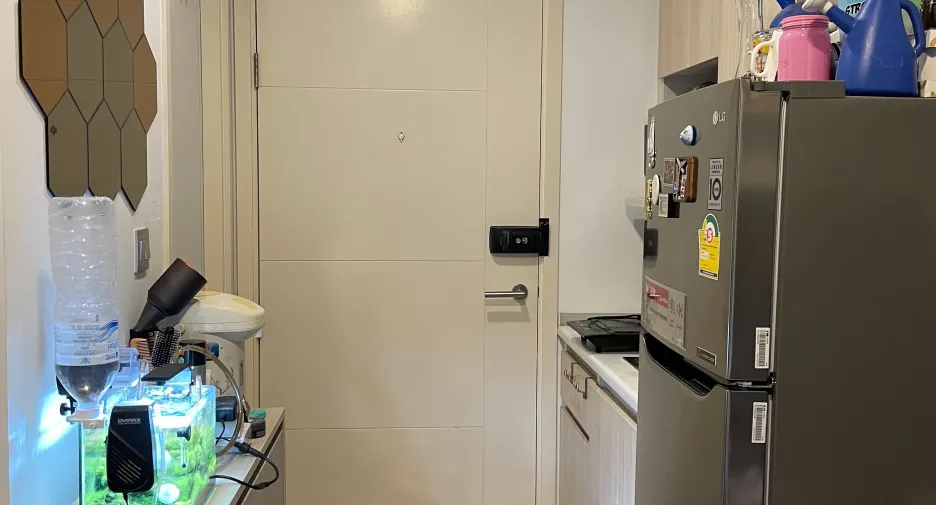 For sale studio condo in Wang Thonglang, Bangkok