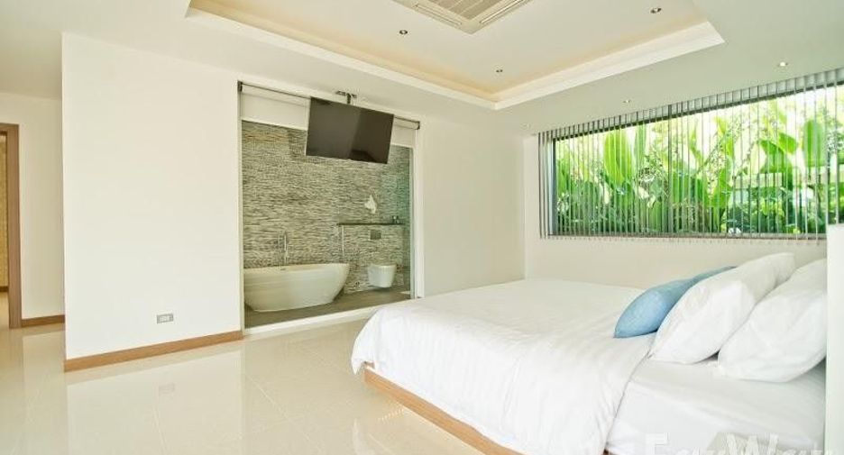 For sale and for rent 4 bedrooms villa in Bang Lamung, Chonburi