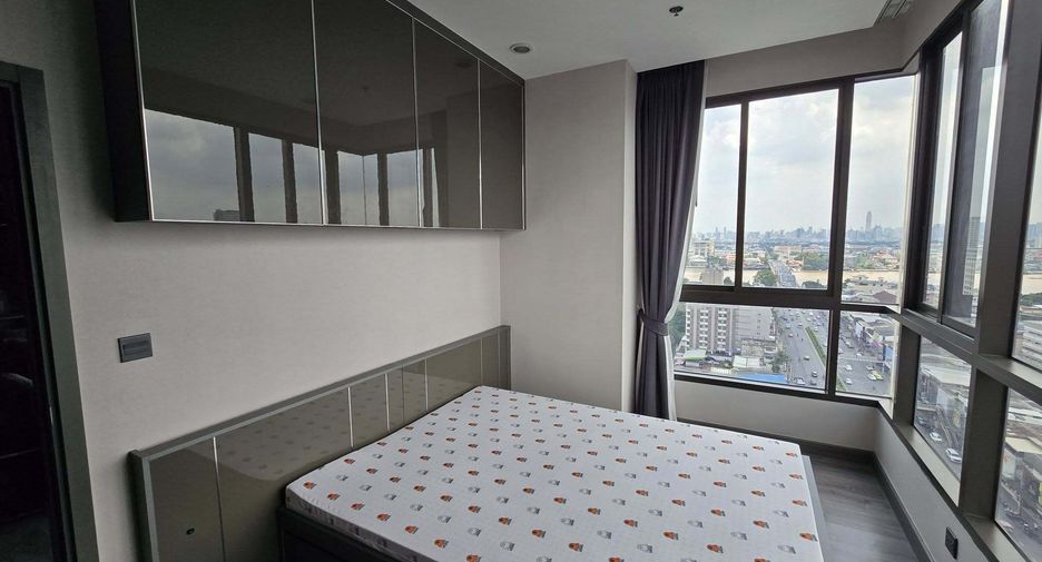 For rent 2 bedrooms condo in Bang Phlat, Bangkok